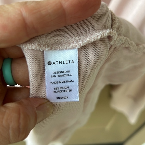 Athleta Serenity Crisscross Sweatshirt Ballet Pink. 1X Super Soft Essential - Picture 7 of 9